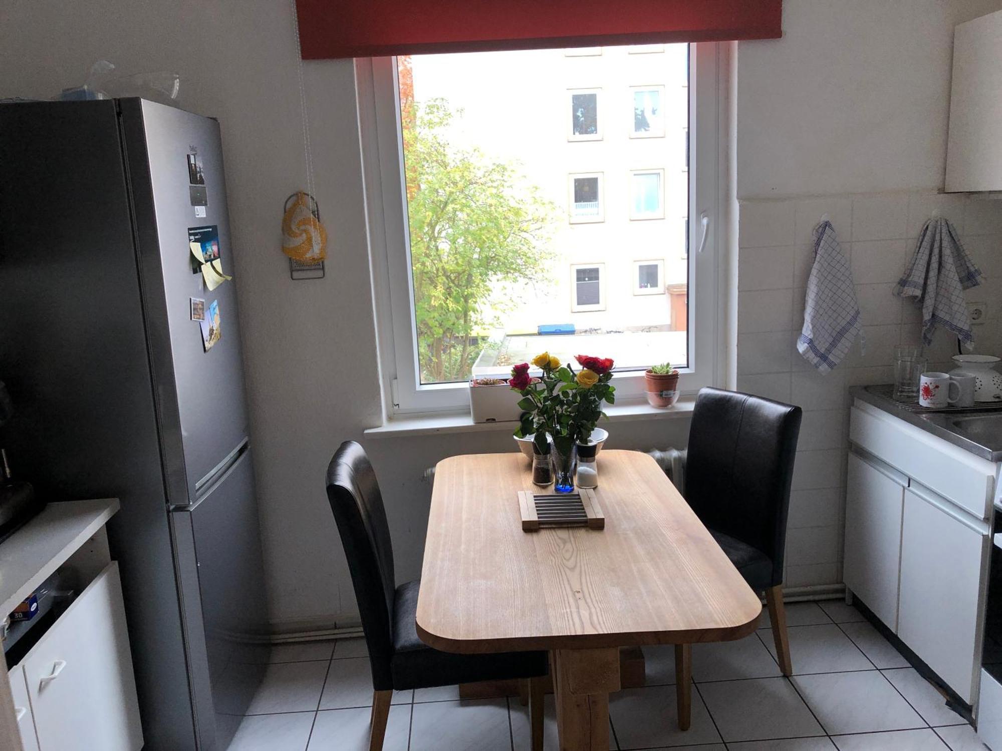 Privates, Moebliertes Zimmer Mit Kueche Und Bad In Gemeinsamer Nutzung - Wg Hannover